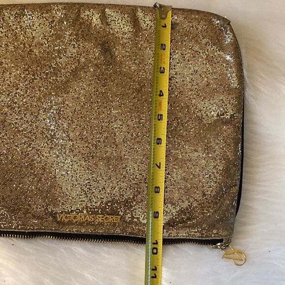 Victoria’s Secret Gold Shimmering Bag - Picture 9 of 11